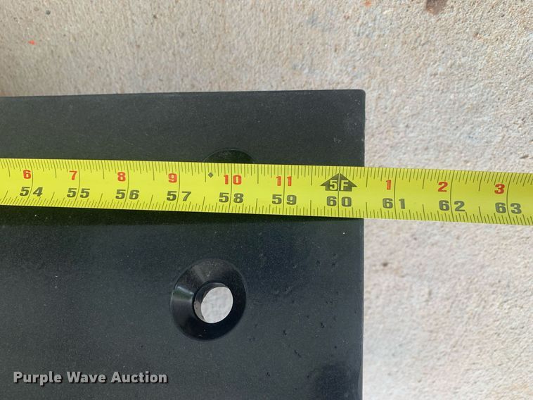 image for item LH9750 Caterpillar 306-5660  excavator bucket