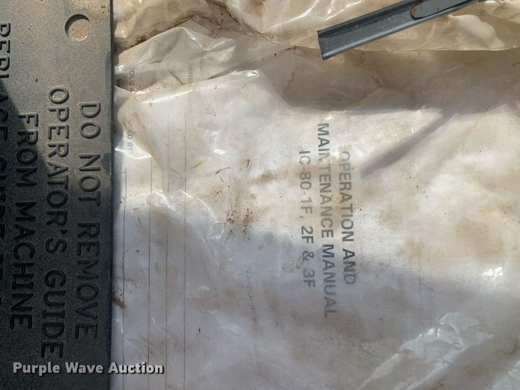 image for item LH9751 2002 Broderson IC-80-1F  crane