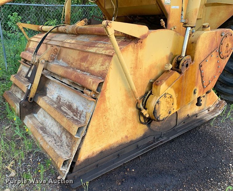 image for item LH9767 1987 Caterpillar SS-250  soil stabilizer