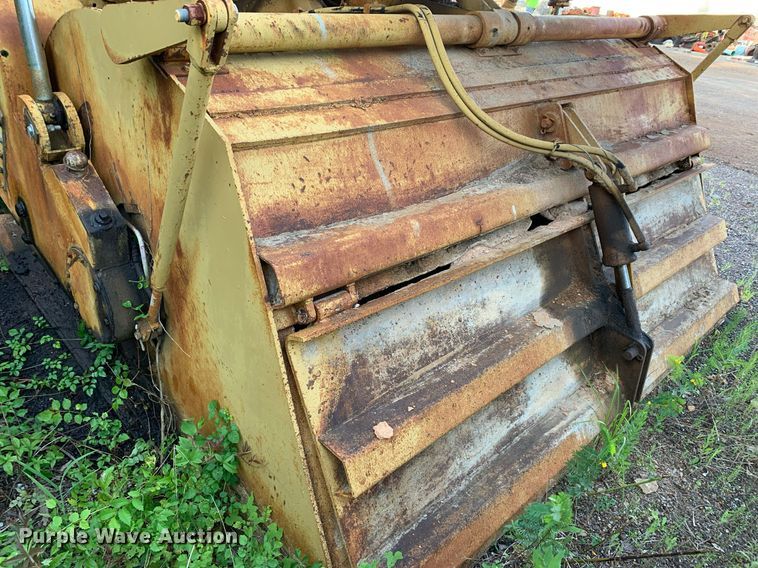 image for item LH9767 1987 Caterpillar SS-250  soil stabilizer