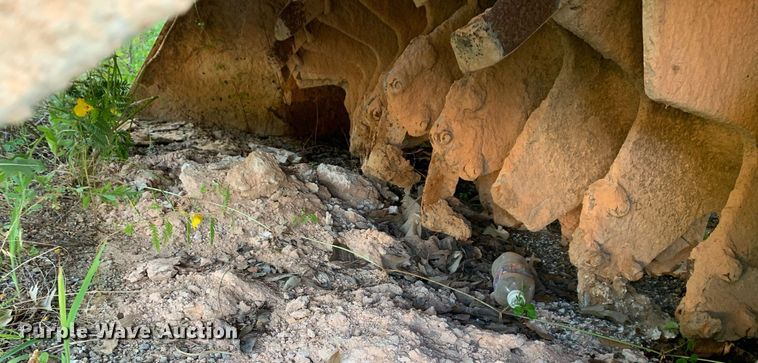 image for item LH9767 1987 Caterpillar SS-250  soil stabilizer