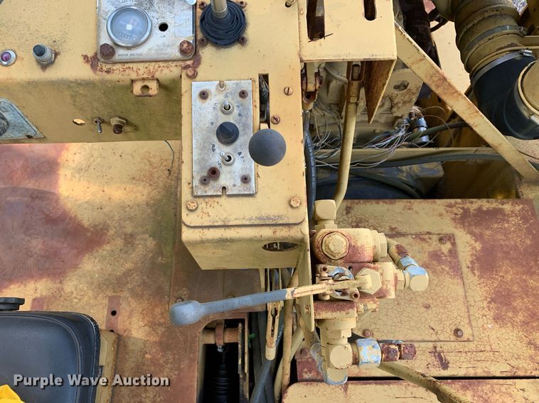 image for item LH9767 1987 Caterpillar SS-250  soil stabilizer