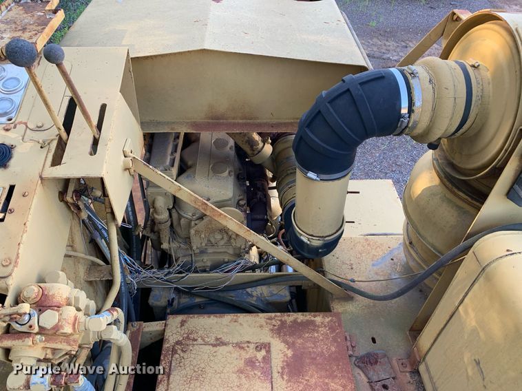 image for item LH9767 1987 Caterpillar SS-250  soil stabilizer