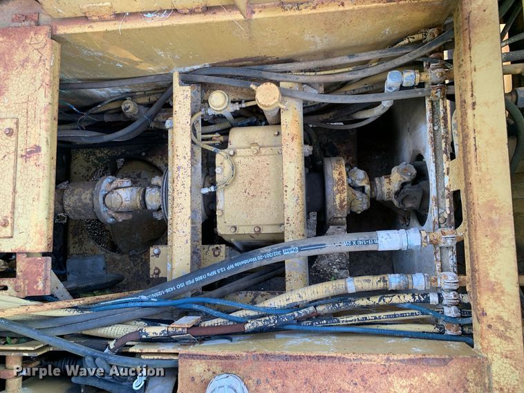 image for item LH9767 1987 Caterpillar SS-250  soil stabilizer