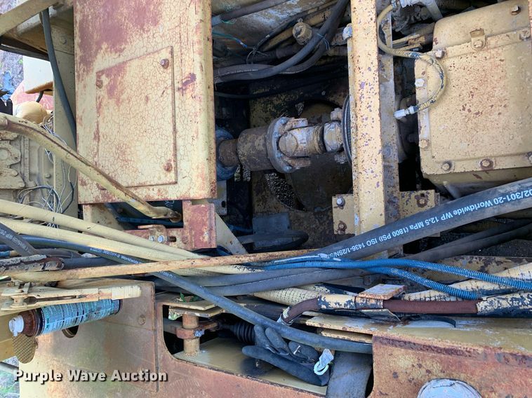 image for item LH9767 1987 Caterpillar SS-250  soil stabilizer