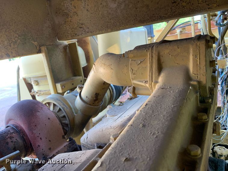 image for item LH9767 1987 Caterpillar SS-250  soil stabilizer