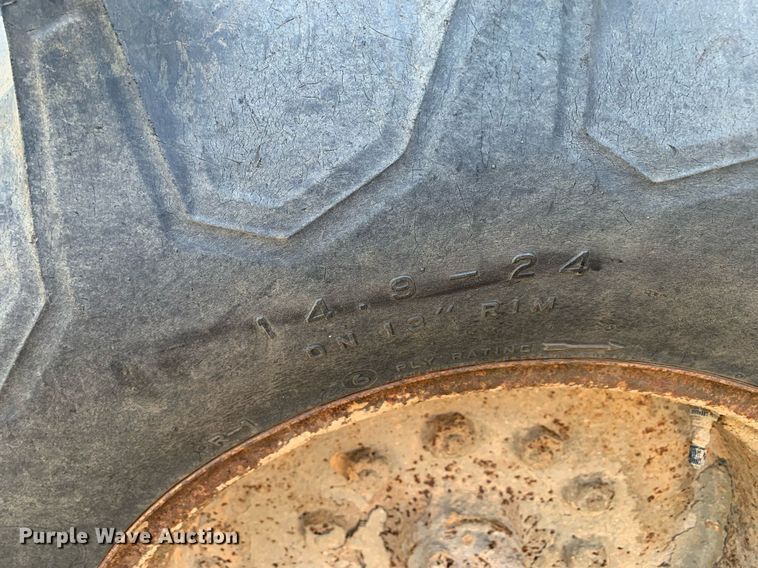 image for item LH9767 1987 Caterpillar SS-250  soil stabilizer