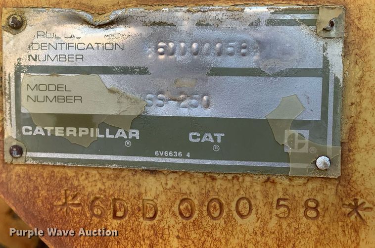 image for item LH9767 1987 Caterpillar SS-250  soil stabilizer