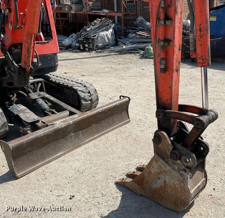 image for item LJ9780 2016 Kubota KX91-3S2  mini excavator