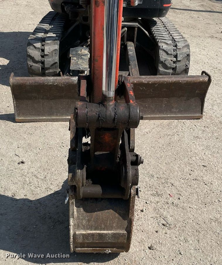 image for item LJ9780 2016 Kubota KX91-3S2  mini excavator