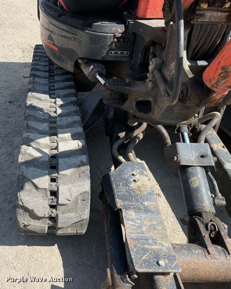 image for item LJ9780 2016 Kubota KX91-3S2  mini excavator