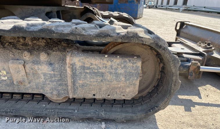 image for item LJ9780 2016 Kubota KX91-3S2  mini excavator