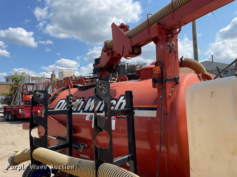 image for item LJ9781 2013 Ditch Witch FX50  vacuum excavator