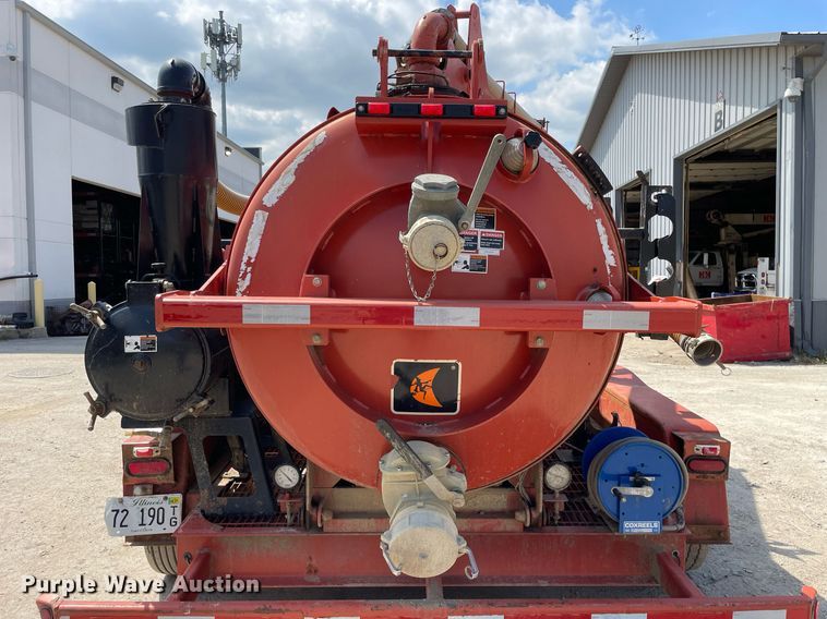 image for item LJ9781 2013 Ditch Witch FX50  vacuum excavator