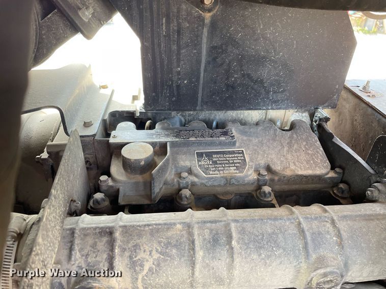 image for item LJ9781 2013 Ditch Witch FX50  vacuum excavator