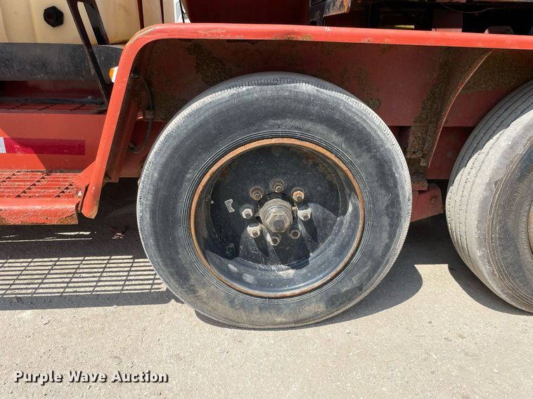 image for item LJ9781 2013 Ditch Witch FX50  vacuum excavator