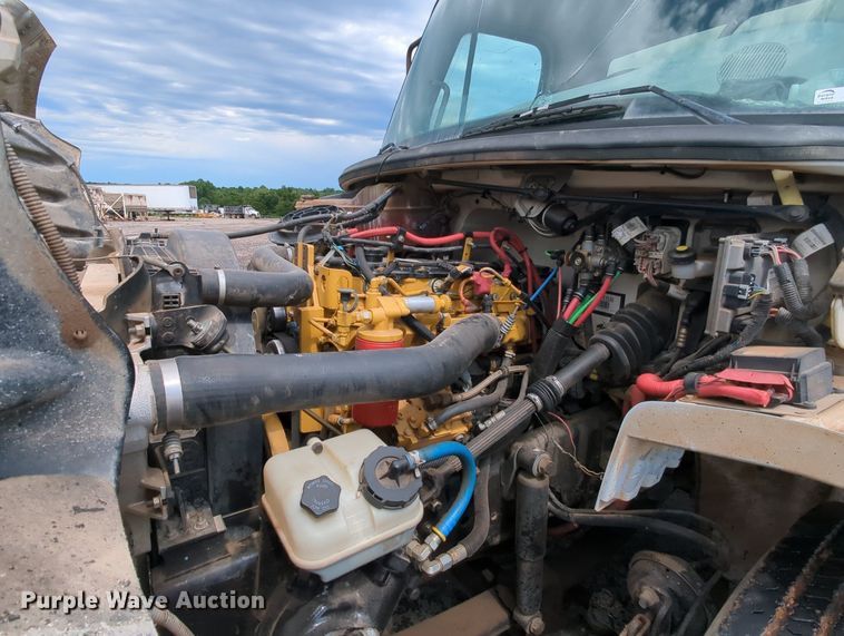 image for item LM9850 2007 Freightliner Business Class M2  water truck