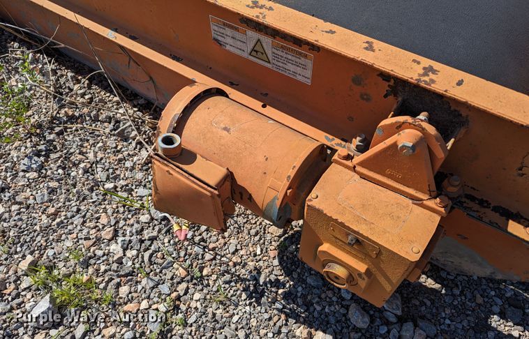 image for item LM9856 Douglas Manufacturing  conveyor