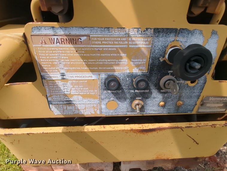 image for item LM9857 1991 Vermeer TC23-33  trench compactor