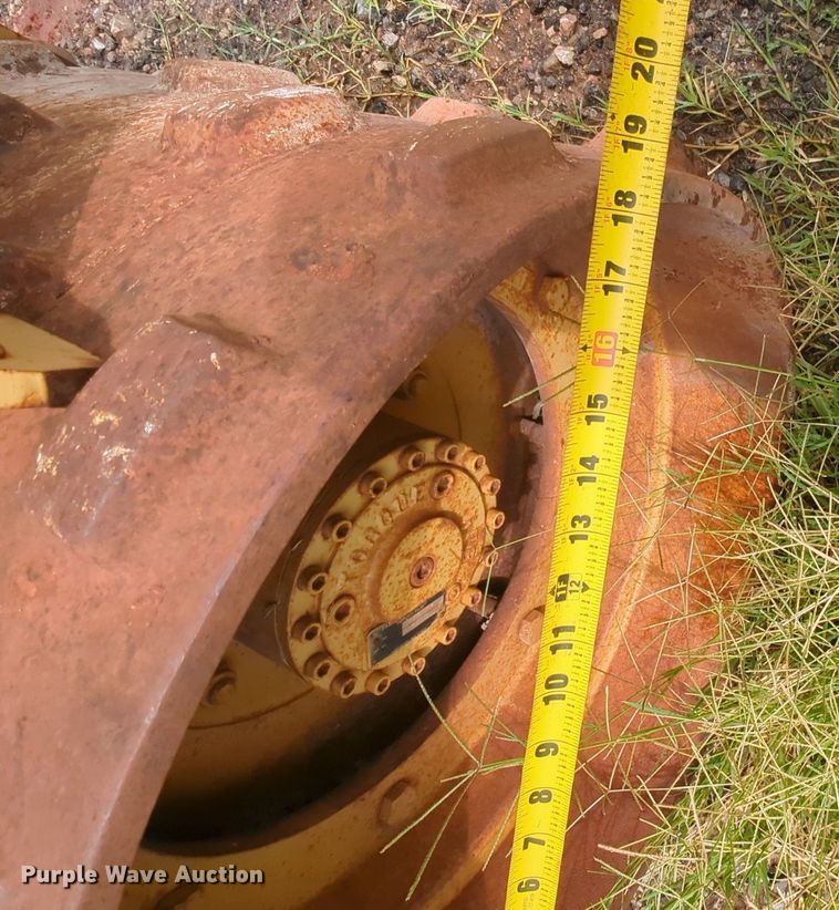 image for item LM9857 1991 Vermeer TC23-33  trench compactor