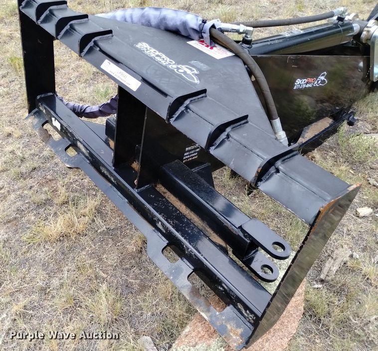 image for item LP9645 SkidPro 622-1-0001  skid steer backhoe