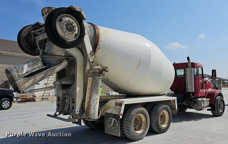 image for item LW9570 2005 Kenworth W900  ready mix truck