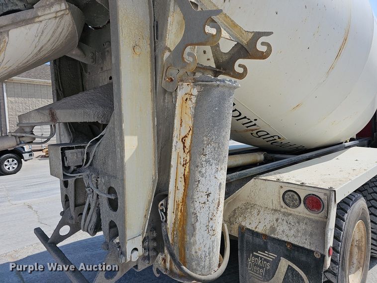 image for item LW9570 2005 Kenworth W900  ready mix truck