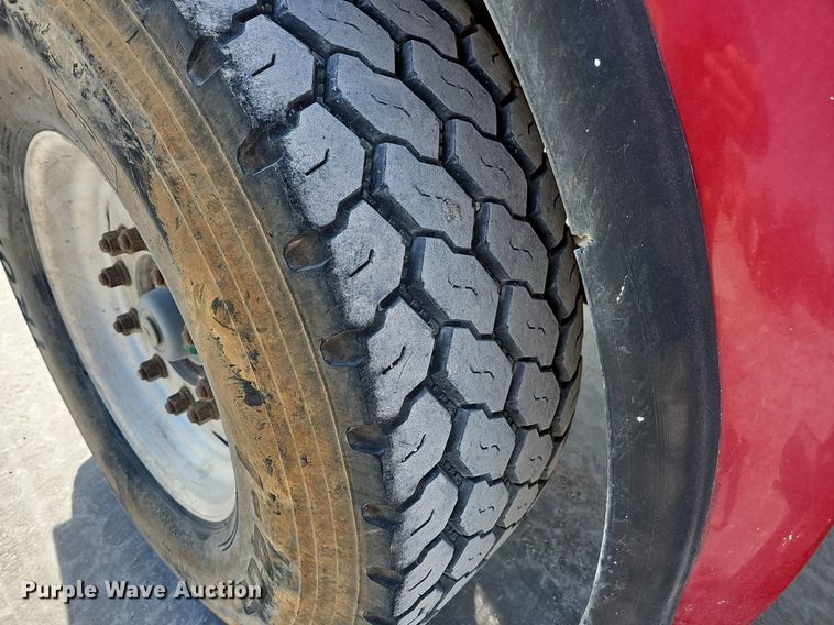 image for item LW9570 2005 Kenworth W900  ready mix truck