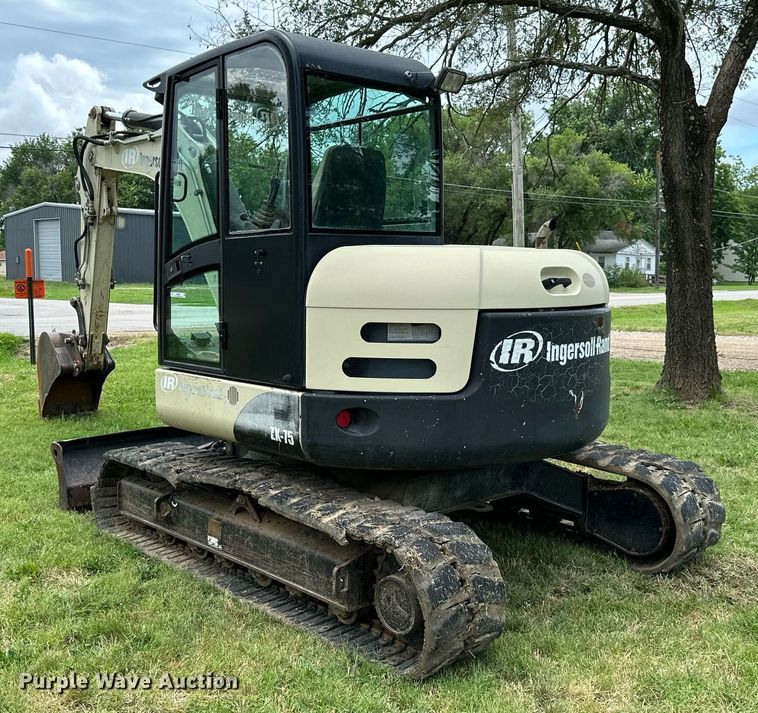 image for item MB9691 2006 Ingersoll Rand ZX-75  mini excavator