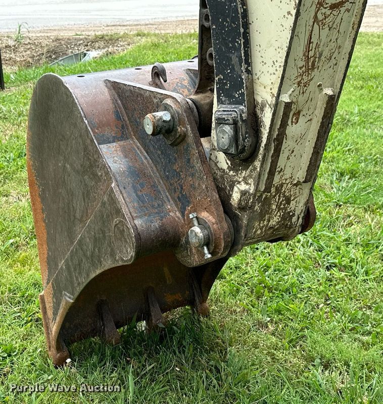 image for item MB9691 2006 Ingersoll Rand ZX-75  mini excavator