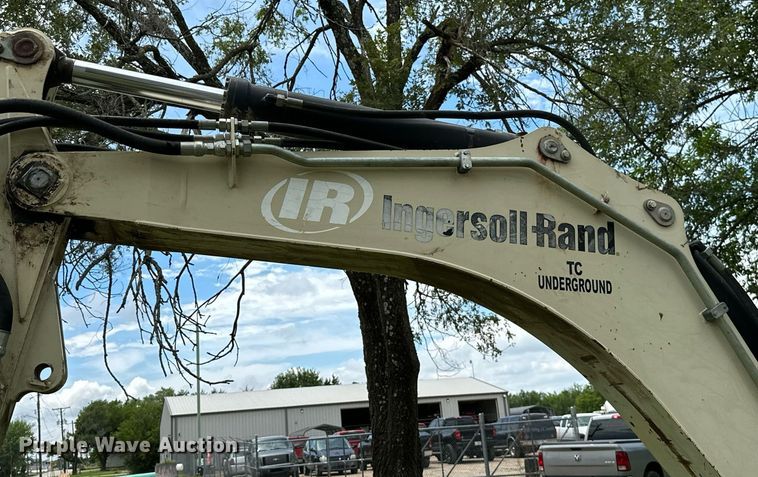 image for item MB9691 2006 Ingersoll Rand ZX-75  mini excavator