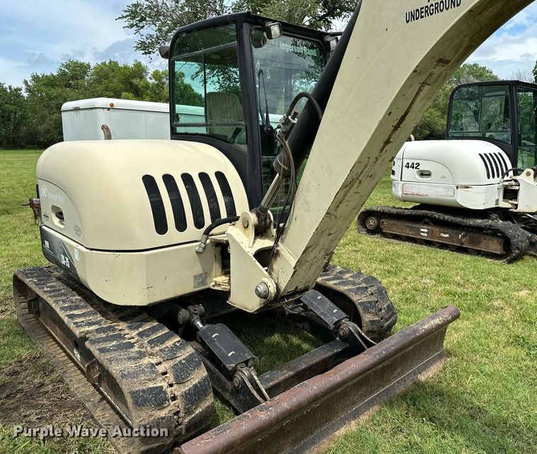 image for item MB9691 2006 Ingersoll Rand ZX-75  mini excavator