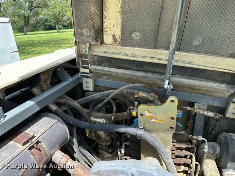 image for item MB9691 2006 Ingersoll Rand ZX-75  mini excavator