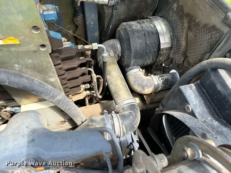 image for item MB9691 2006 Ingersoll Rand ZX-75  mini excavator