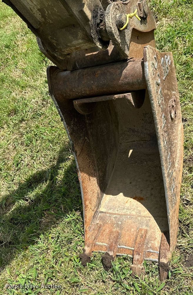 image for item MB9692 2006 Bobcat 442  mini excavator