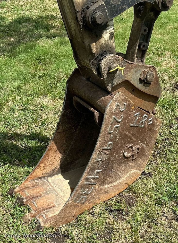 image for item MB9692 2006 Bobcat 442  mini excavator