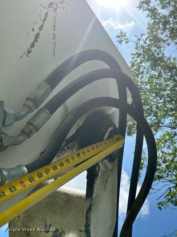 image for item MB9692 2006 Bobcat 442  mini excavator