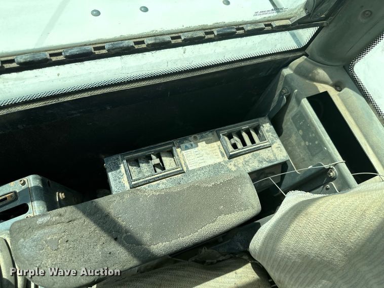 image for item MB9692 2006 Bobcat 442  mini excavator