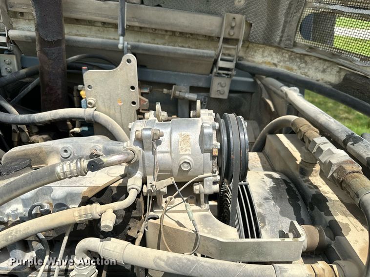 image for item MB9692 2006 Bobcat 442  mini excavator