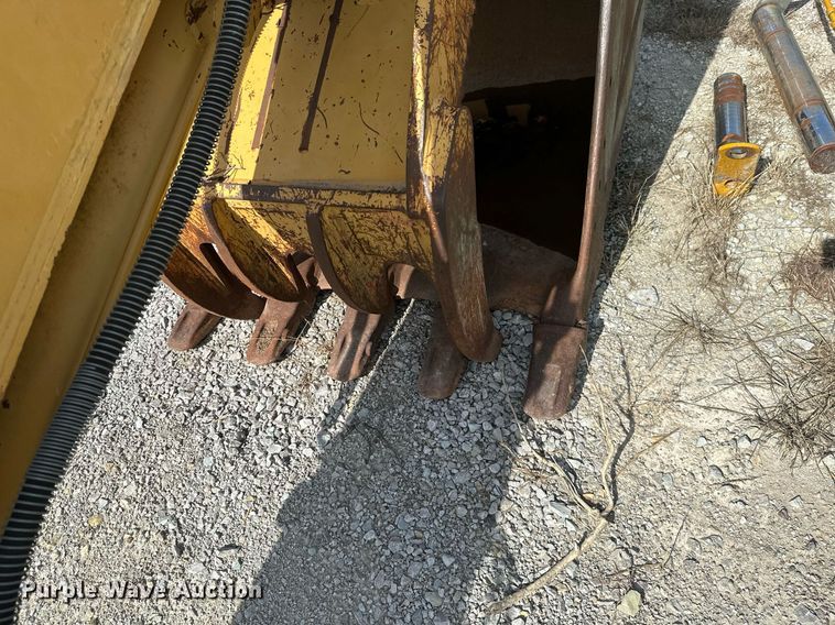 image for item MB9757 Caterpillar 322BL  boom and stick