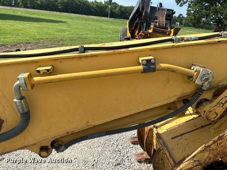 image for item MB9757 Caterpillar 322BL  boom and stick