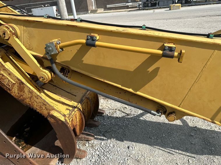image for item MB9757 Caterpillar 322BL  boom and stick