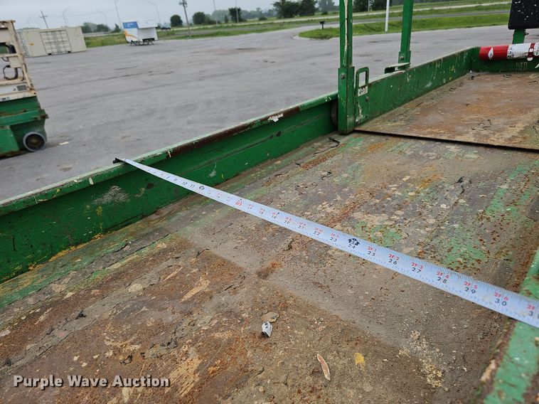 image for item MD9940 2012 Genie GS-2632  scissor lift