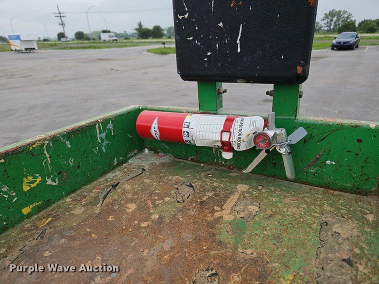 image for item MD9940 2012 Genie GS-2632  scissor lift