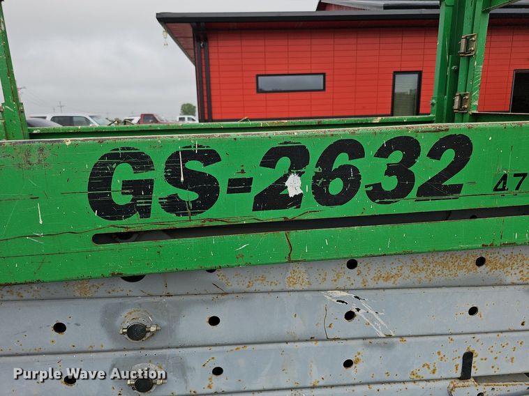 image for item MD9940 2012 Genie GS-2632  scissor lift
