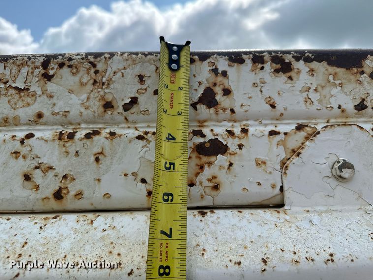 image for item MQ9292 1997 International 2554  dump truck