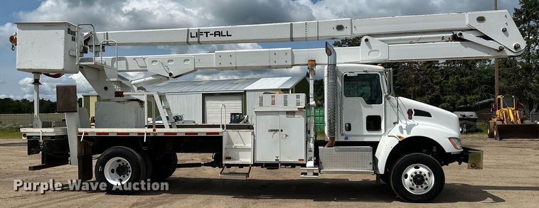 image for item MQ9293 2010 Kenworth T370  bucket truck