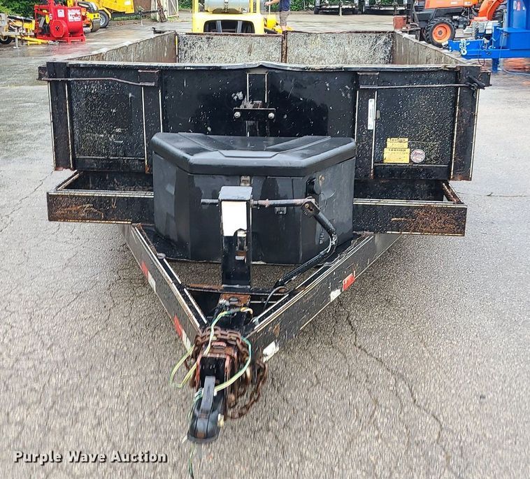 image for item MQ9543 2011 Titan  dump trailer
