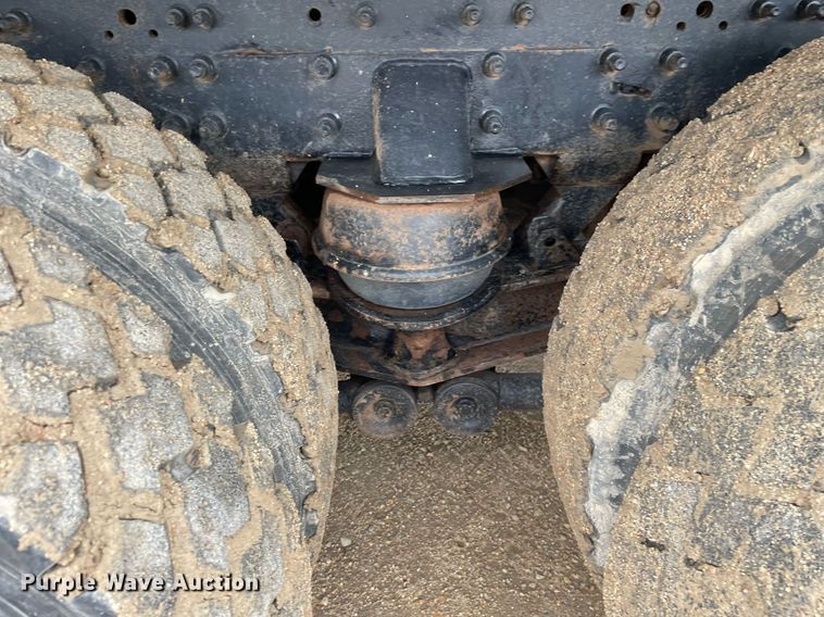 image for item MS9573 2007 International 7600  dump truck