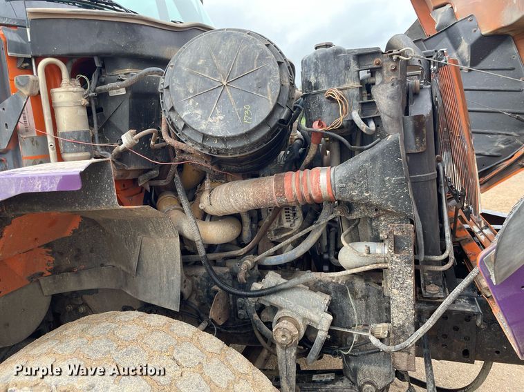 image for item MS9573 2007 International 7600  dump truck